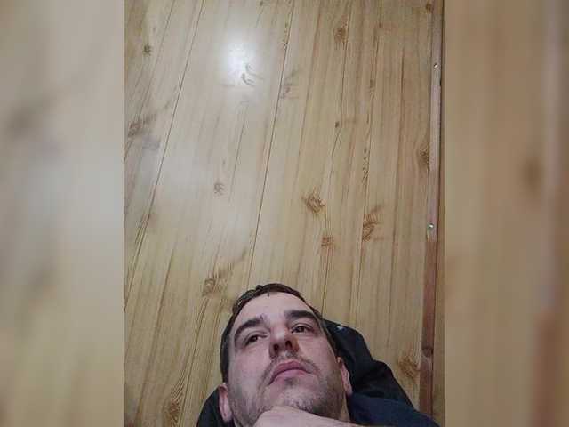 Live sex webcam photo for Maxpein198907 #290325712