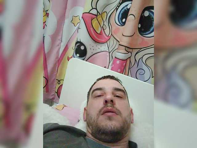 Live sex webcam photo for Maxpein198907 #290409882