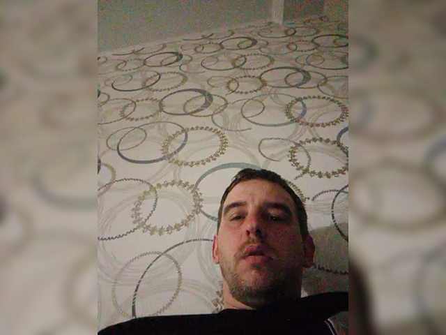 Live sex webcam photo for Maxpein198907 #290557493