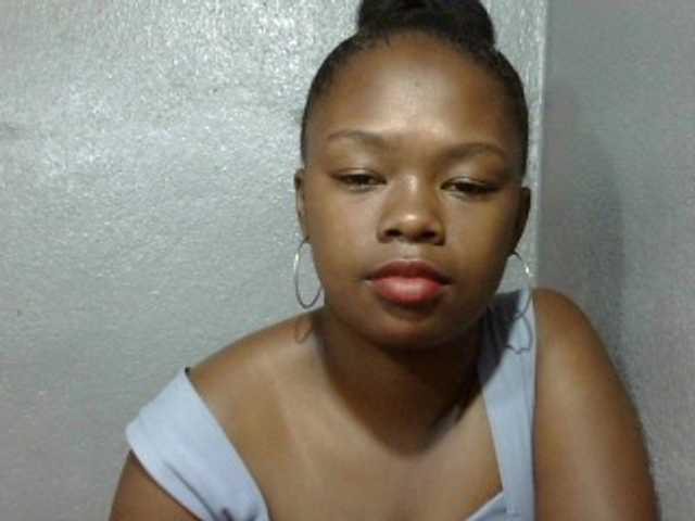 Live sex webcam photo for May-sexy #275445890