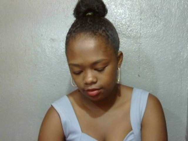 Live sex webcam photo for May-sexy #275457544