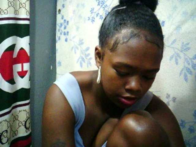 Live sex webcam photo for May-sexy #275473295