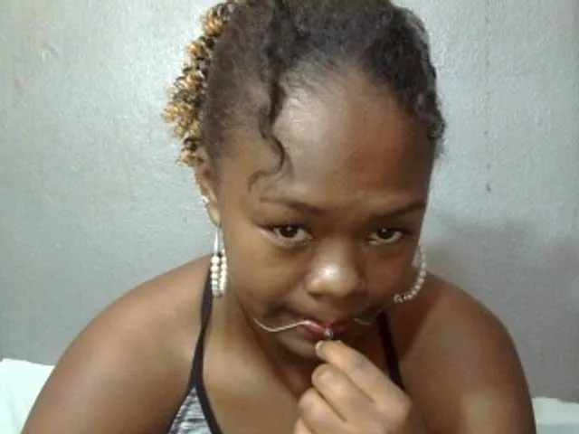 Live sex webcam photo for May-sexy #275638980