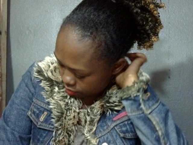 Live sex webcam photo for May-sexy #275641171