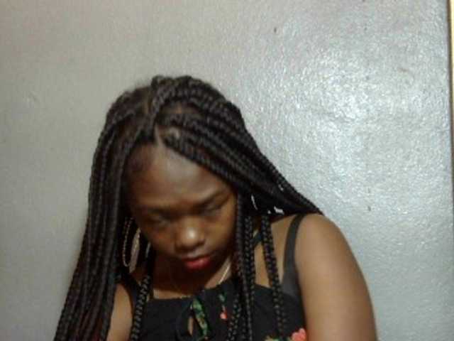 Live sex webcam photo for May-sexy #275995415