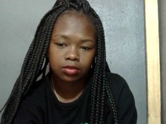 Live sex webcam photo for May-sexy #276011993