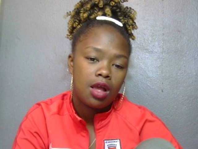 Live sex webcam photo for May-sexy #276268484