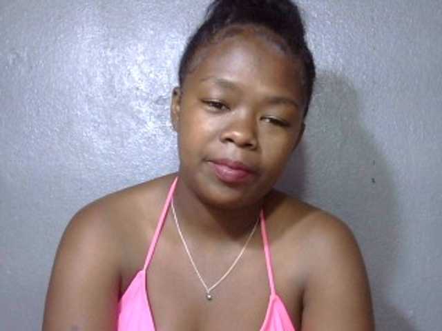 Live sex webcam photo for May-sexy #276320647