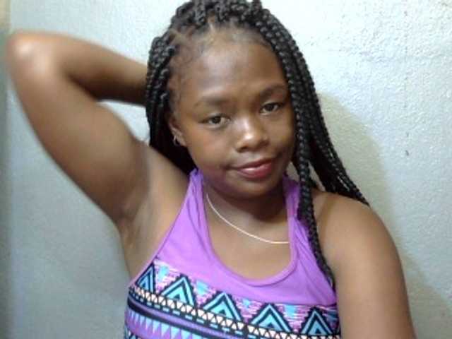 Live sex webcam photo for May-sexy #276514399