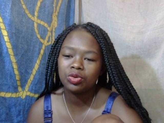 Live sex webcam photo for May-sexy #276569620