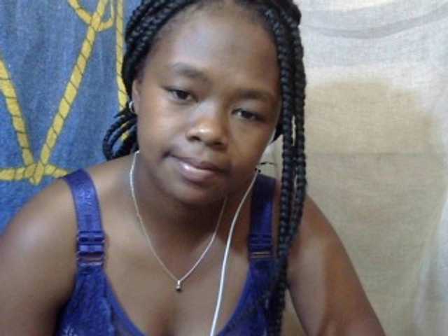 Live sex webcam photo for May-sexy #276570934