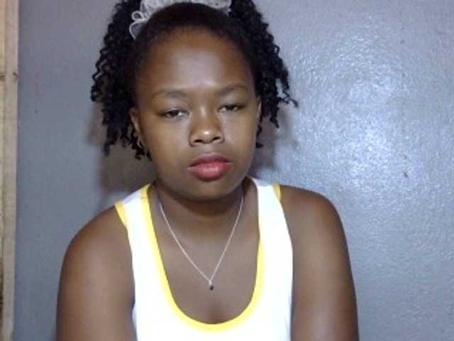 Live sex webcam photo for May-sexy #276625279