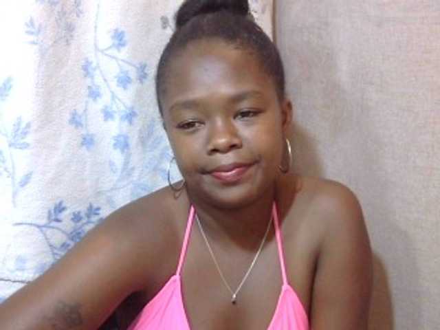 Live sex webcam photo for May-sexy #276667569