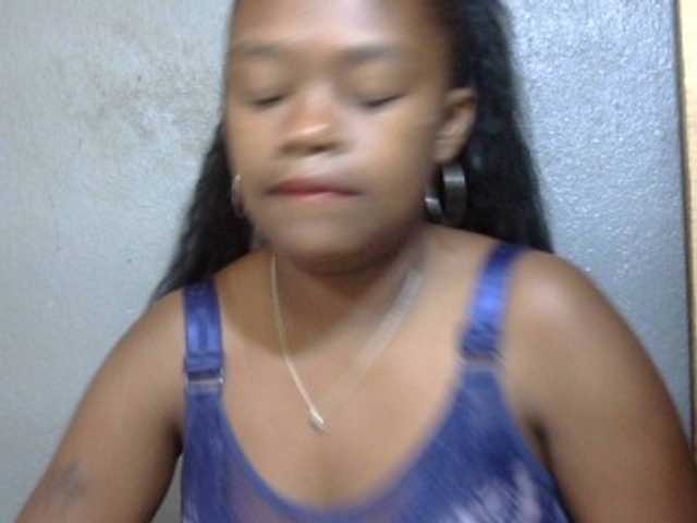 Live sex webcam photo for May-sexy #276722605