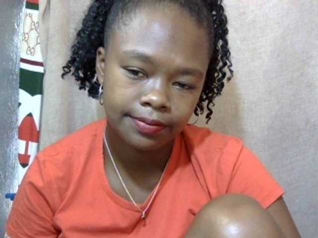 Live sex webcam photo for May-sexy #276764780