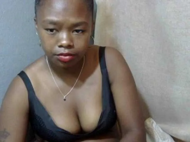 Live sex webcam photo for May-sexy #276780201