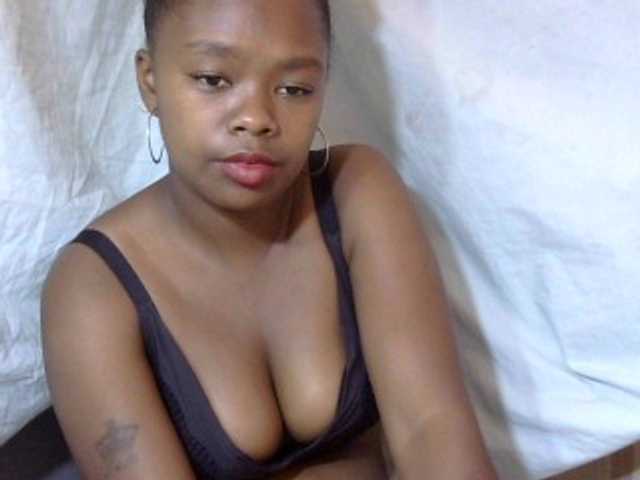 Live sex webcam photo for May-sexy #276831061