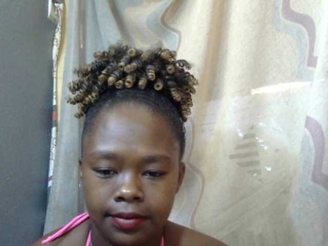 Live sex webcam photo for May-sexy #276926559