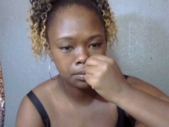 Live sex webcam photo for May-sexy #277075155