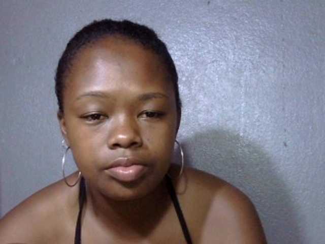 Live sex webcam photo for May-sexy #277125662