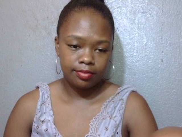 Live sex webcam photo for May-sexy #277171851