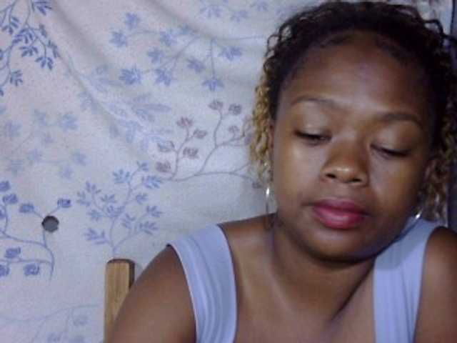 Live sex webcam photo for May-sexy #277484750