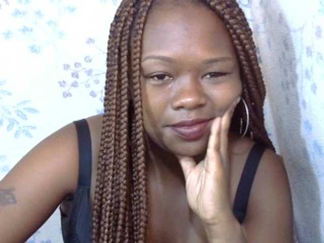 Live sex webcam photo for May-sexy #277637564