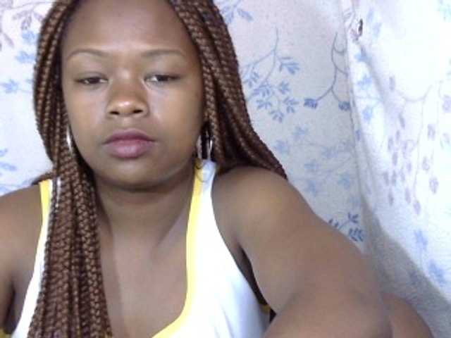 Live sex webcam photo for May-sexy #277649015