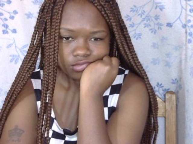 Live sex webcam photo for May-sexy #277674907