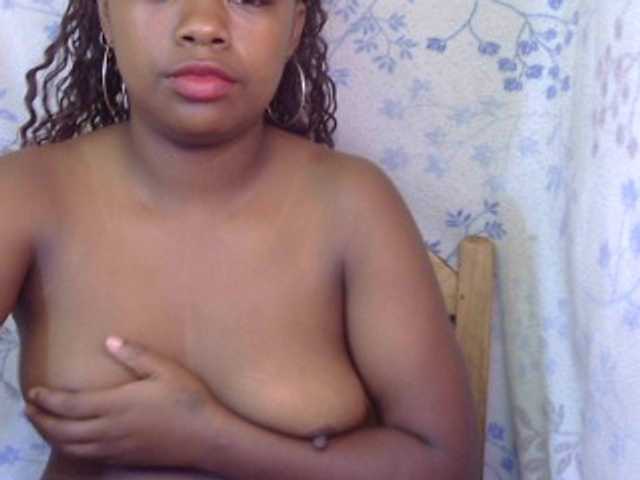 Live sex webcam photo for May-sexy #277689536