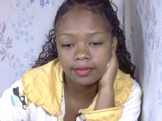 Live sex webcam photo for May-sexy #277885874