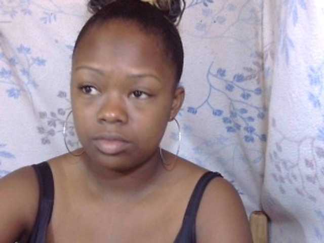 Live sex webcam photo for May-sexy #277917261