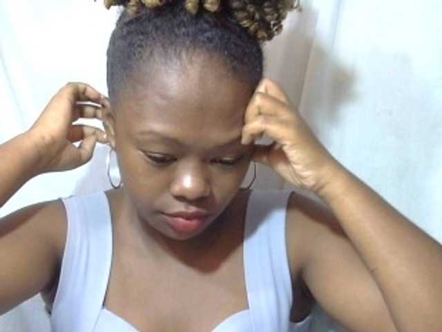 Live sex webcam photo for May-sexy #278048835