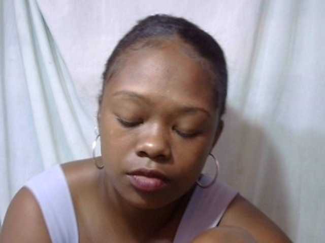 Live sex webcam photo for May-sexy #278055685