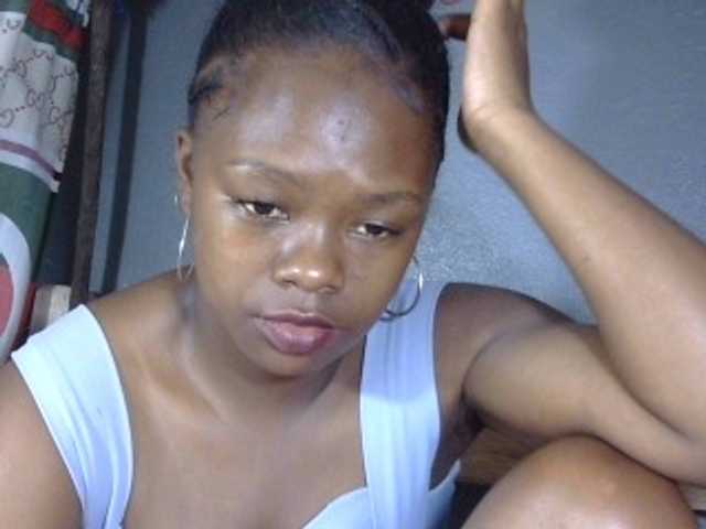 Live sex webcam photo for May-sexy #278132091