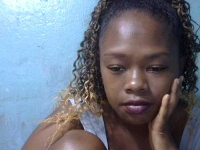 Live sex webcam photo for May-sexy #290353279