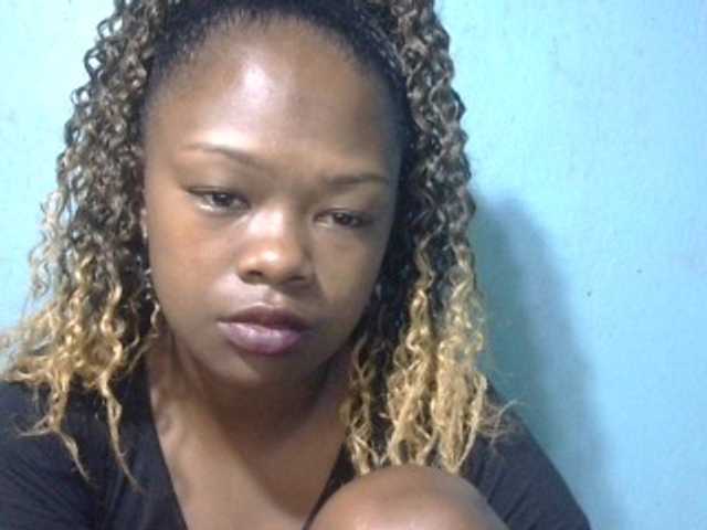 Live sex webcam photo for May-sexy #290471041