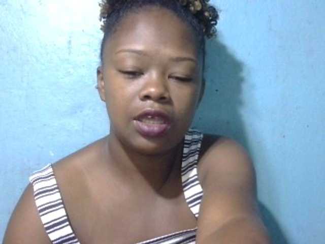 Live sex webcam photo for May-sexy #290532611