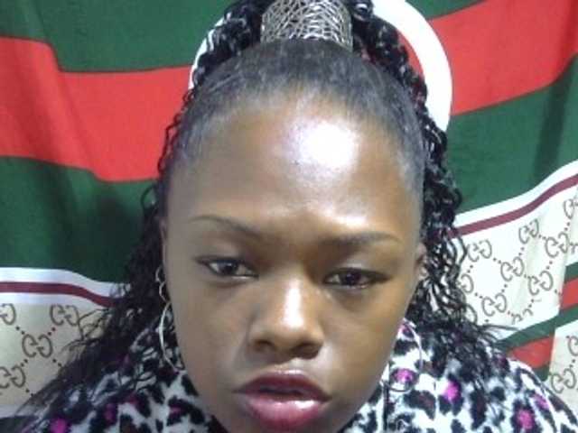 Live sex webcam photo for May-sexy #291179892