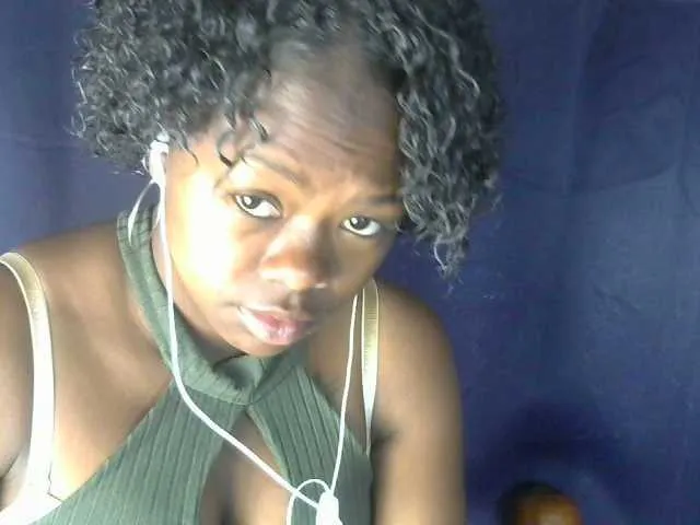 Live sex webcam photo for May-sexy #291363409