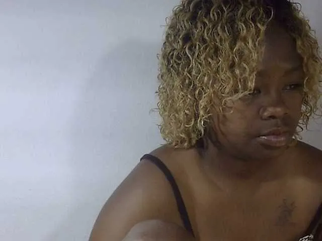 Live sex webcam photo for May-sexy #292032078