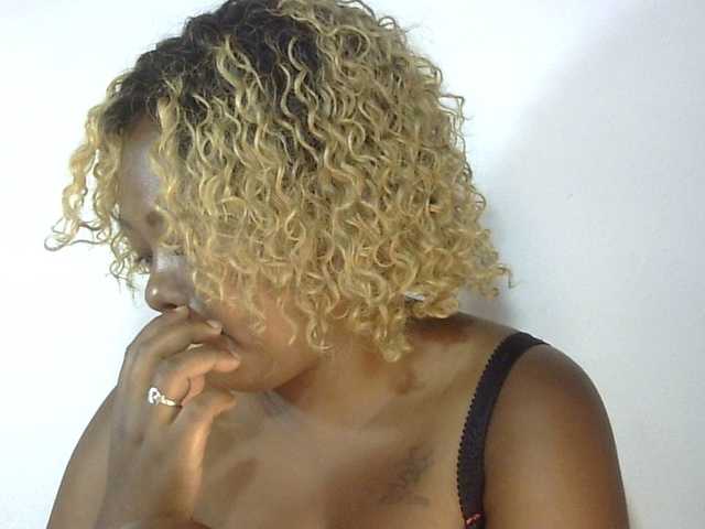 Live sex webcam photo for May-sexy #292167310