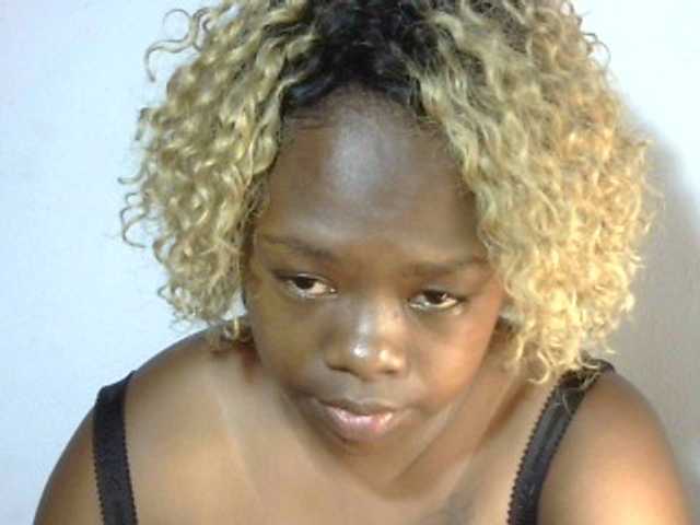 Live sex webcam photo for May-sexy #292347092