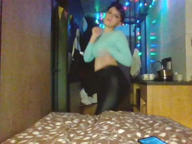 Live sex webcam photo for MayCoy #272824344