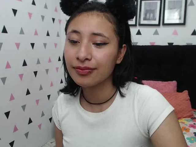 Live sex webcam photo for Maya-Dicknson #272710460