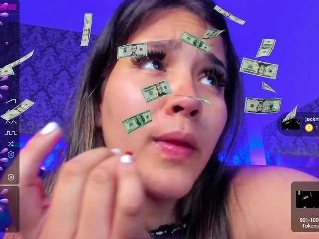 Live sex webcam photo for Maya-Foxx1 #275483957