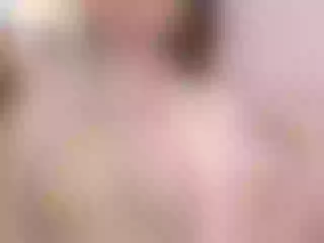 Live sex webcam photo for MayaMoon #291244681