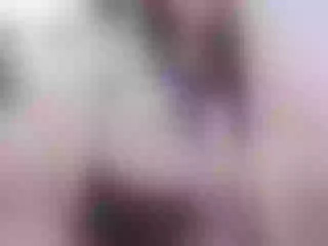 Live sex webcam photo for MayaMoon #291547549