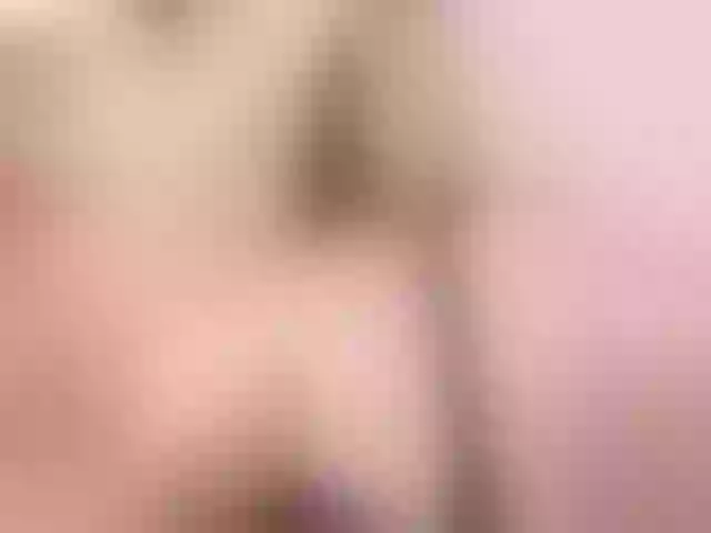 Live sex webcam photo for MayaMoon #292054153