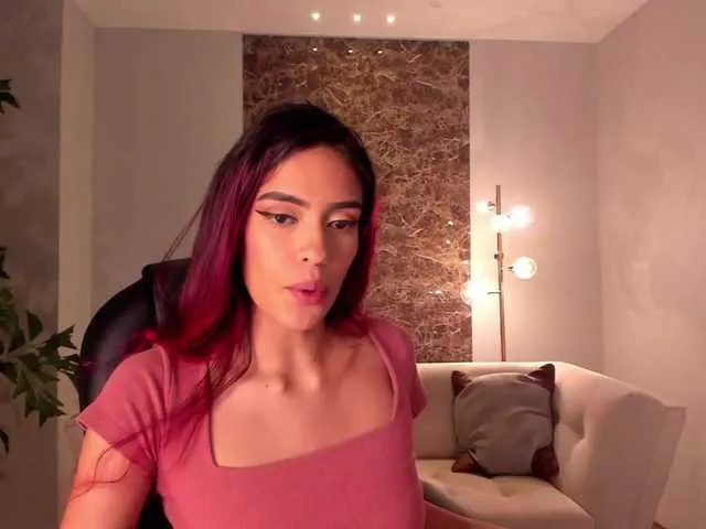 Live sex webcam photo for MayaRivera #273569581